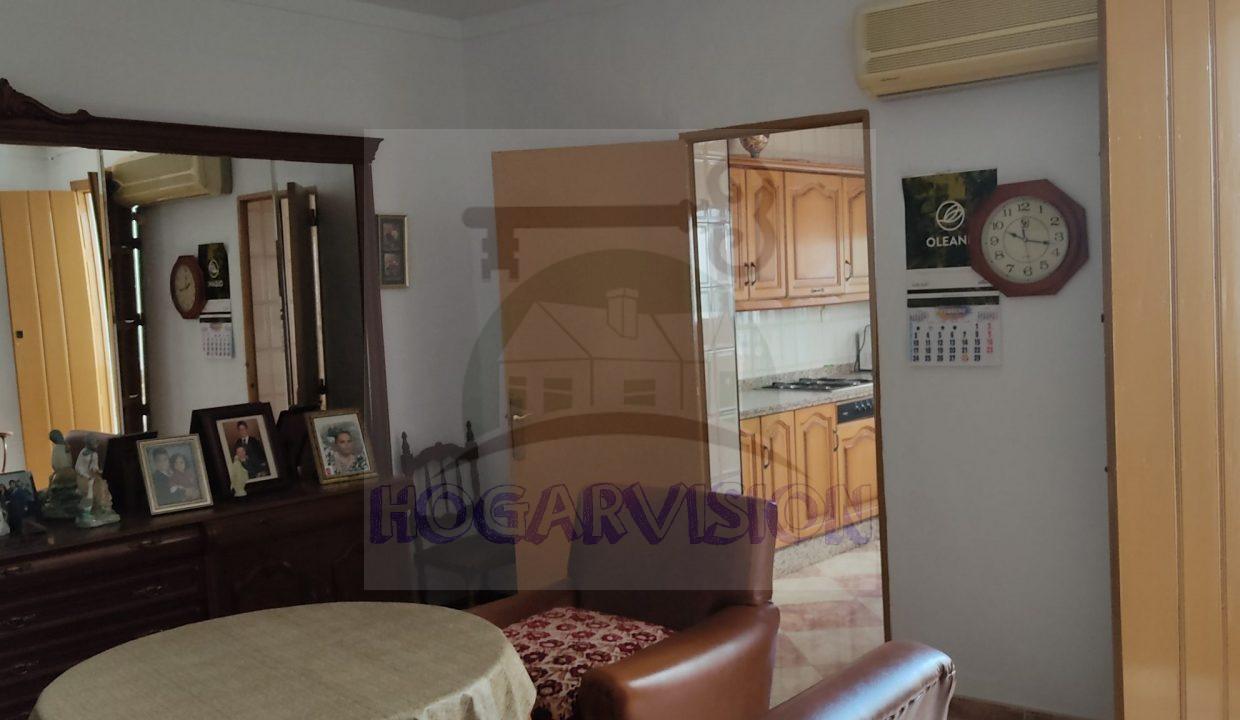 Salón de casa en calle Granada en La Puebla de Cazalla