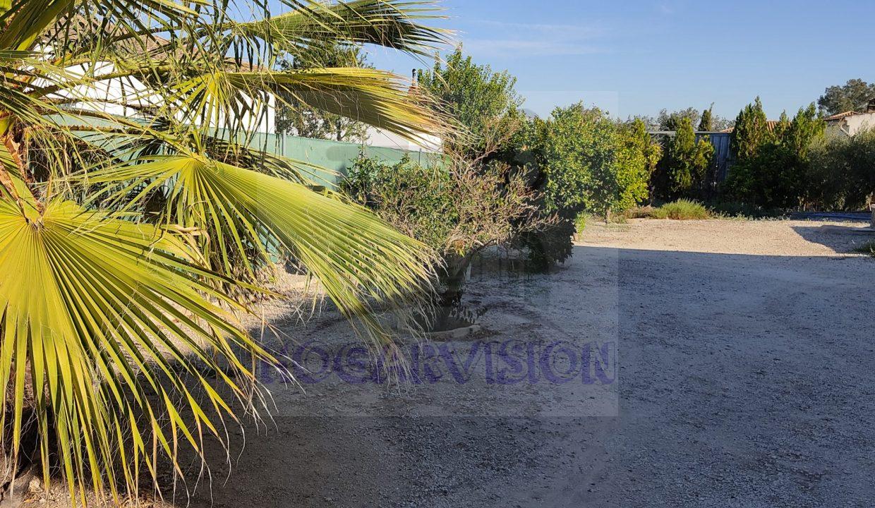 Aparcamiento en chalet en el Manantial