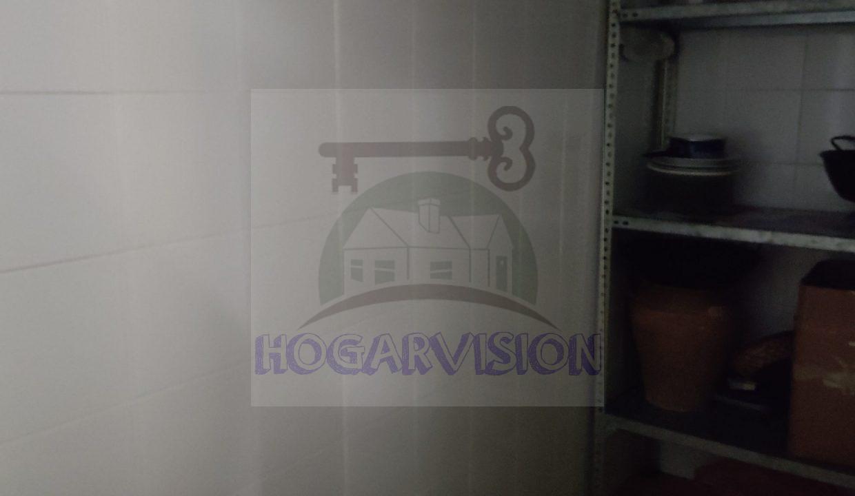 Amplia despensa en chalet en el Manantial