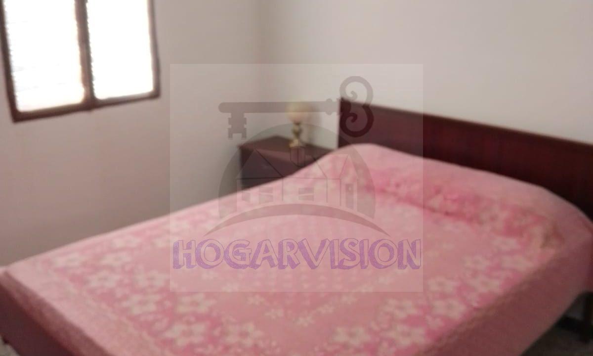 Casa económica de palos en La Puebla de Cazalla