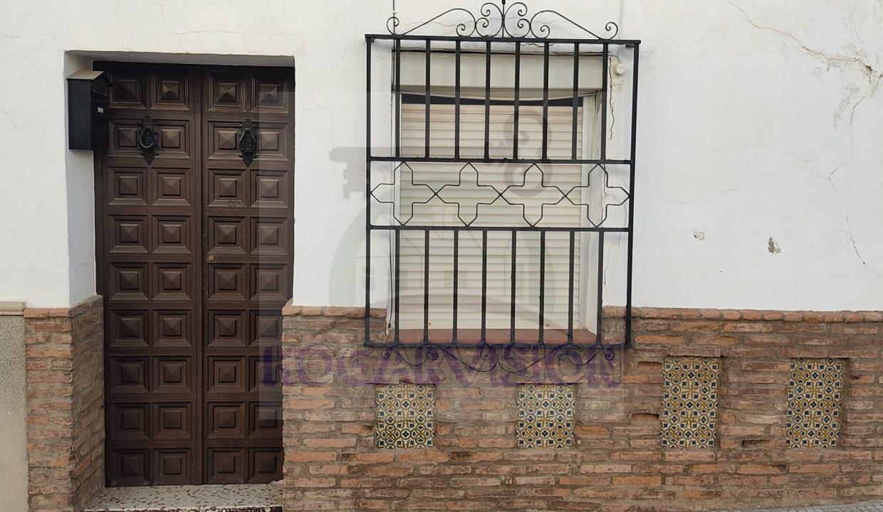 En venta casa barata en La Puebla en calle San Arcadio