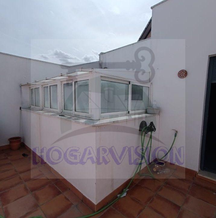 Piso con placas solares en Morón de la Frontera