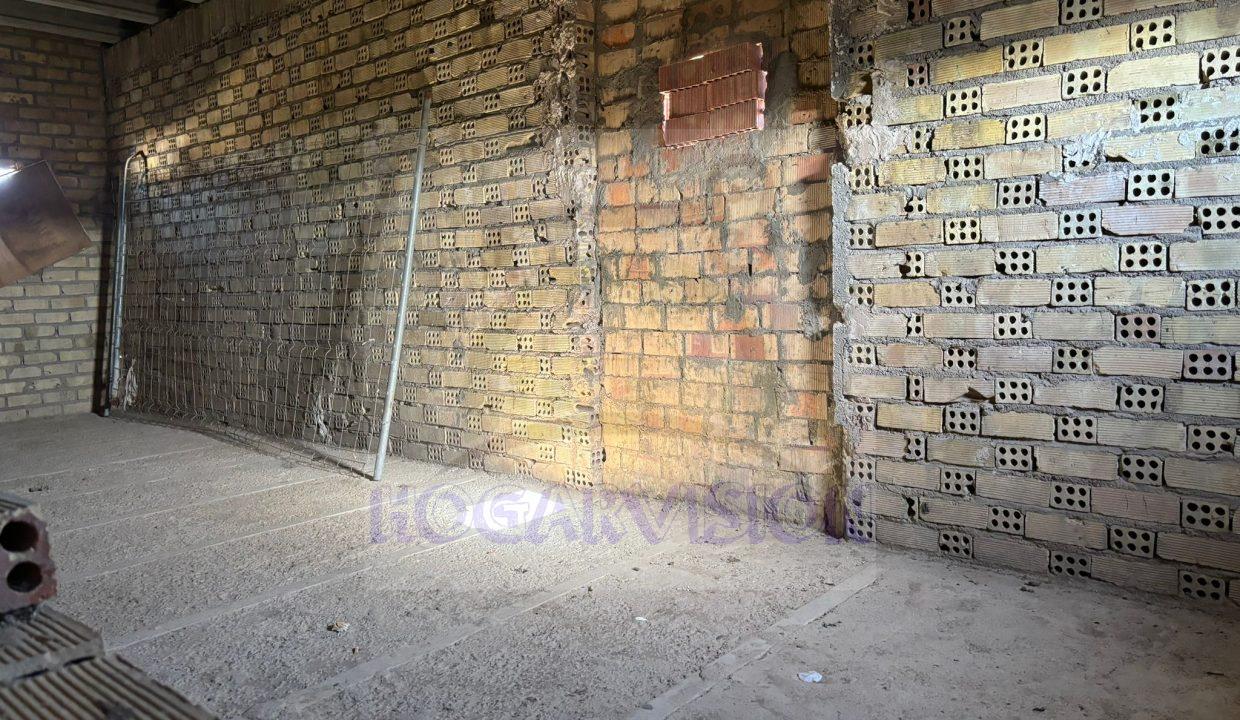 Se vende solar barato con construcción en La Puebla de Cazalla