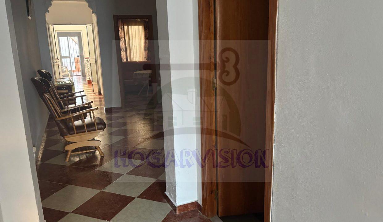 WhatsApp Image 2024-11-19 at 19.38.00