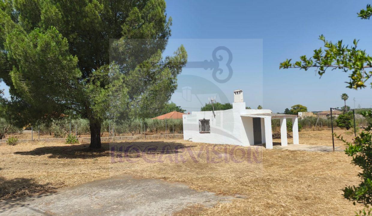 Se vende casita con piscina en Morón de la Frontera