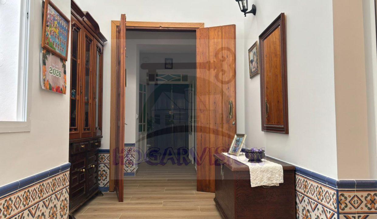 WhatsApp Image 2025-12-20 at 12.30.15