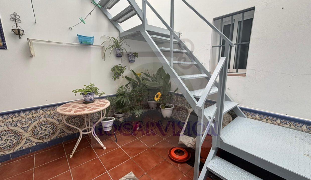 WhatsApp Image 2025-12-20 at 12.30.19 (2)